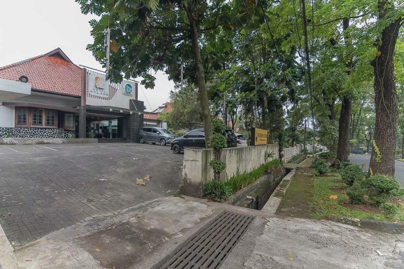 Reddoorz Plus @ Cipaganti Street 3 Bandung Exteriör bild